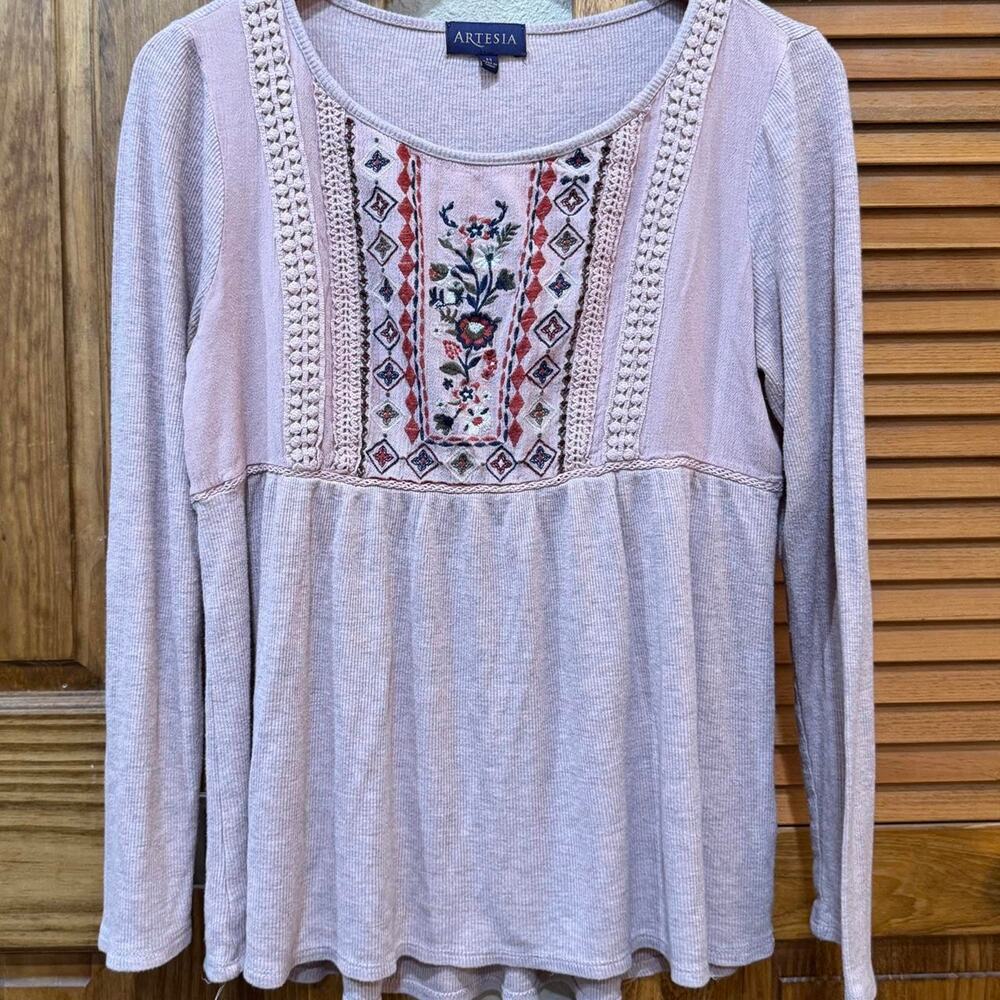 Artesia embroidered long sleeve top